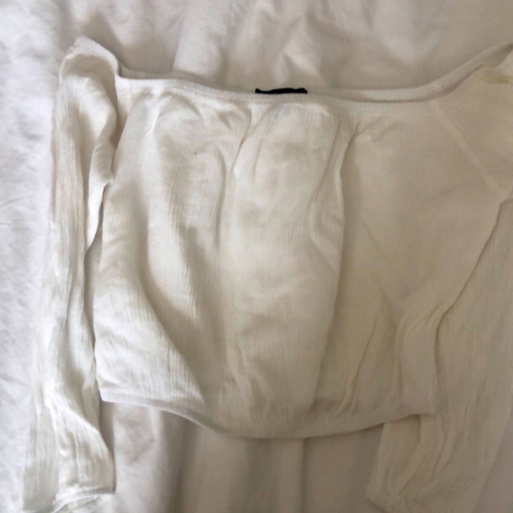 Off white long sleeve cropped with cut off side sleeves